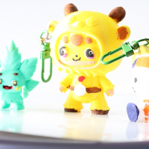 Set of 3 Key Chains New Toys Collectibles Key chains Ready In New - Picture 1 of 3